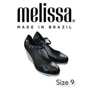 Mel by Melissa Popstar Jelly Wedges Size 9
